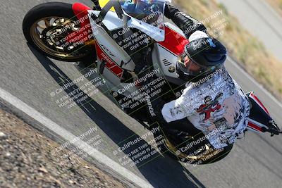 media/Nov-12-2023-Classic Track Days (Sun) [[11f17acb81]]/Group 3/session 4 turn 10/